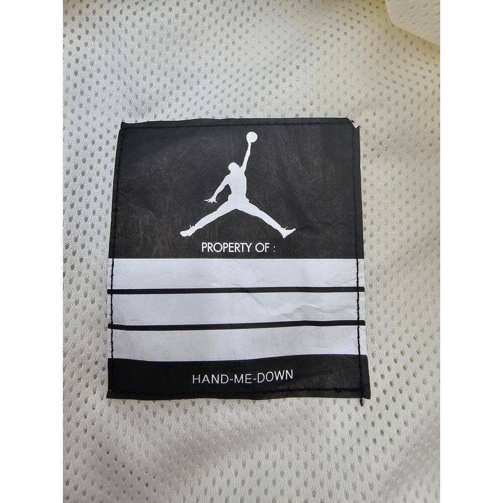 Jordan Kid's Size M White Coaches Jacket NWT - Picture 10 of 10